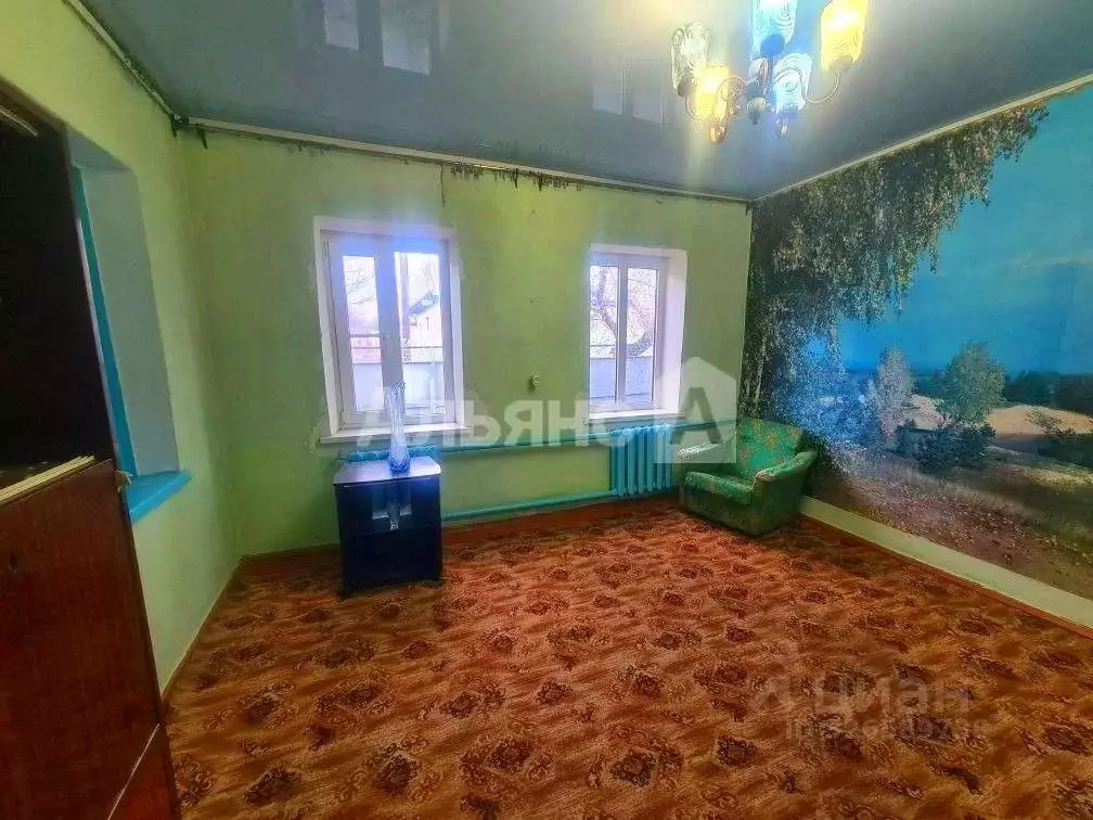 Дом в Краснодарский край, Усть-Лабинск ул. Кузьминского (60 м) - Фото 1