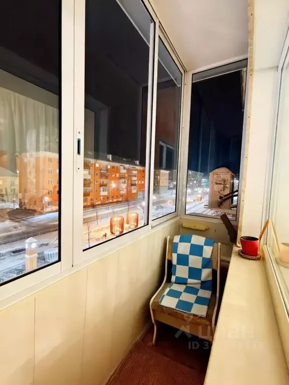 2-к кв. Свердловская область, Асбест Уральская ул., 71 (45.0 м) - Фото 1