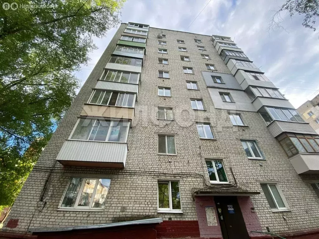 3-комнатная квартира: Брянск, Бежицкий район, переулок Гончарова, 70 ... - Фото 1