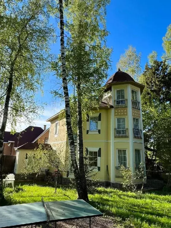 Коттедж в Московская область, Пушкинский городской округ, пос. Зеленый ... - Фото 1