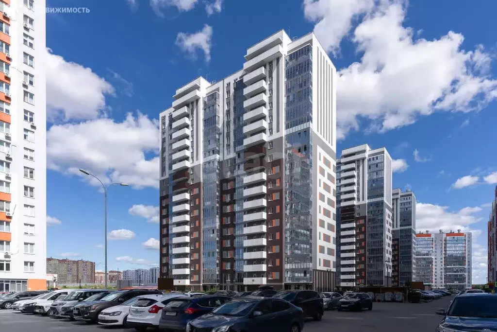 1-комнатная квартира: Тюмень, улица Николая Никитина, 2 (38.5 м) - Фото 1