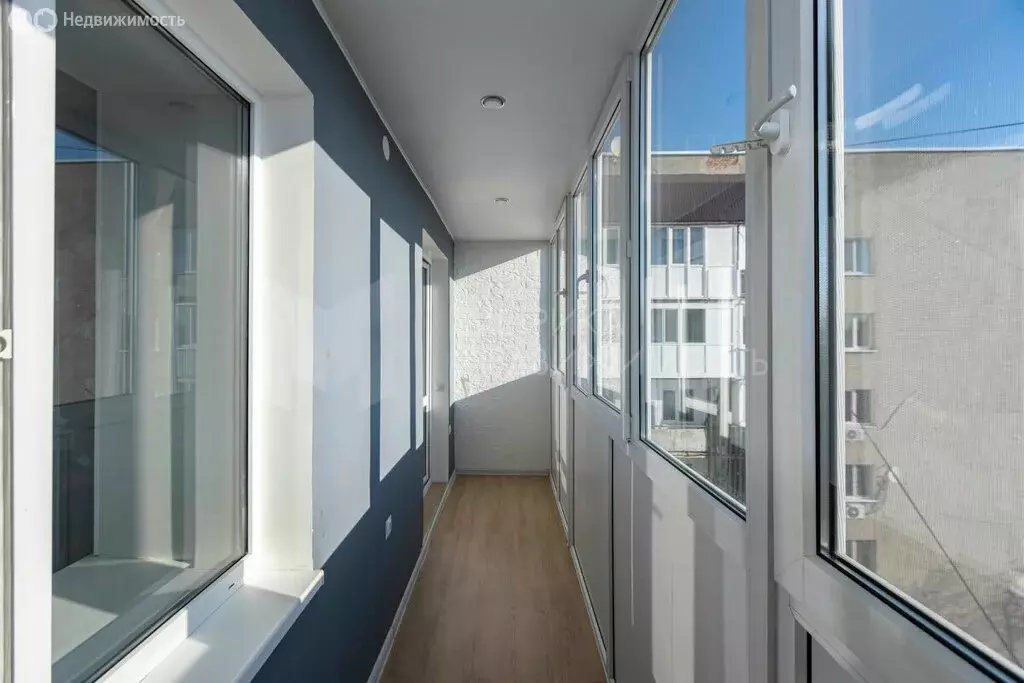 4-комнатная квартира: Тюмень, улица Ленина, 81 (79 м) - Фото 1