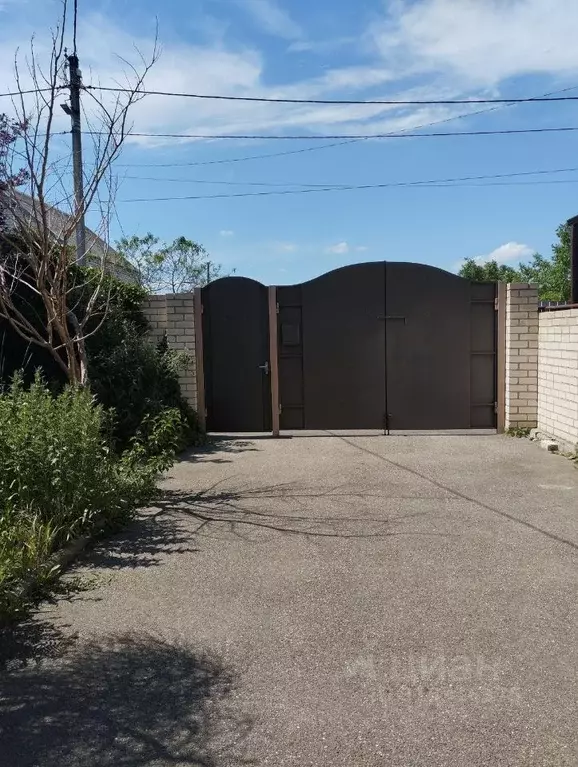 Дом в Ставропольский край, Михайловск Шпаковский район, заезд Салют, ... - Фото 1