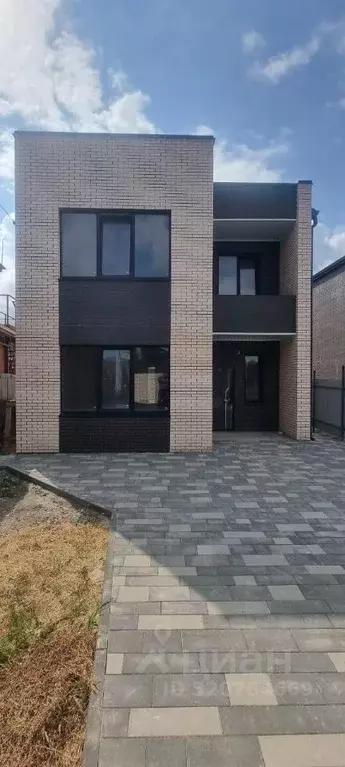 Дом в Ростовская область, Ростов-на-Дону Урупский пер. (160 м) - Фото 1