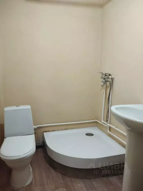 Дом в Краснодарский край, Крымский район, Варениковская ст-ца Красная ... - Фото 1