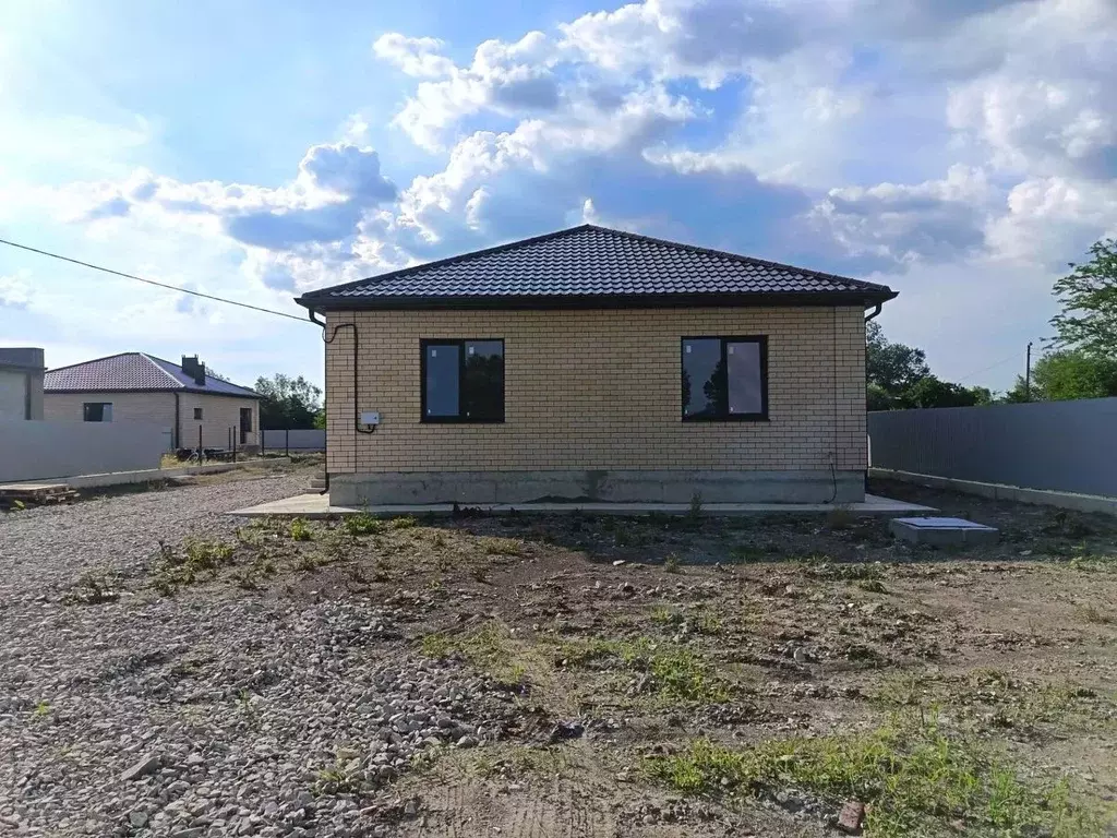 Дом в Краснодарский край, Крымск ул. Крючкова, 27 (85 м) - Фото 2