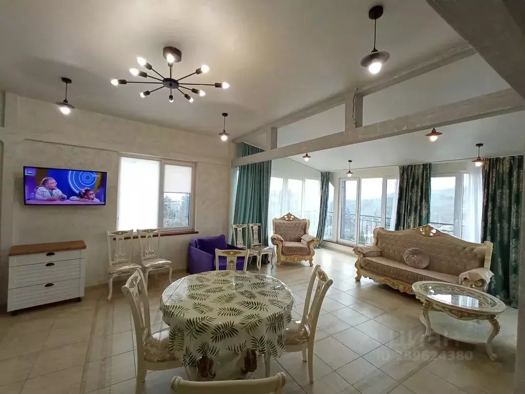 3-к кв. Крым, Ялта ул. Большевистская, 7 (85.0 м) - Фото 2