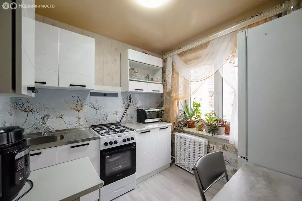 2-комнатная квартира: Киров, Октябрьский район, Преображенская улица, ... - Фото 1