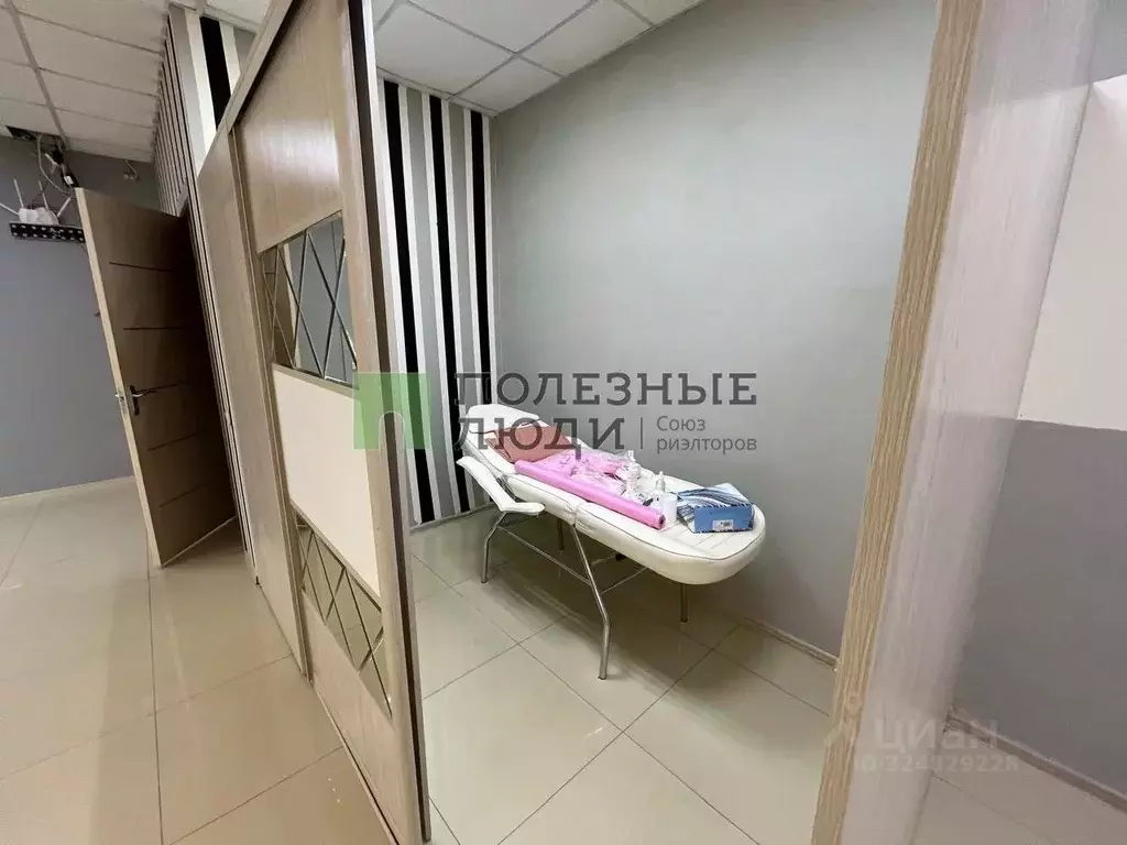 Помещение свободного назначения в Астраханская область, Астрахань ул. ... - Фото 2