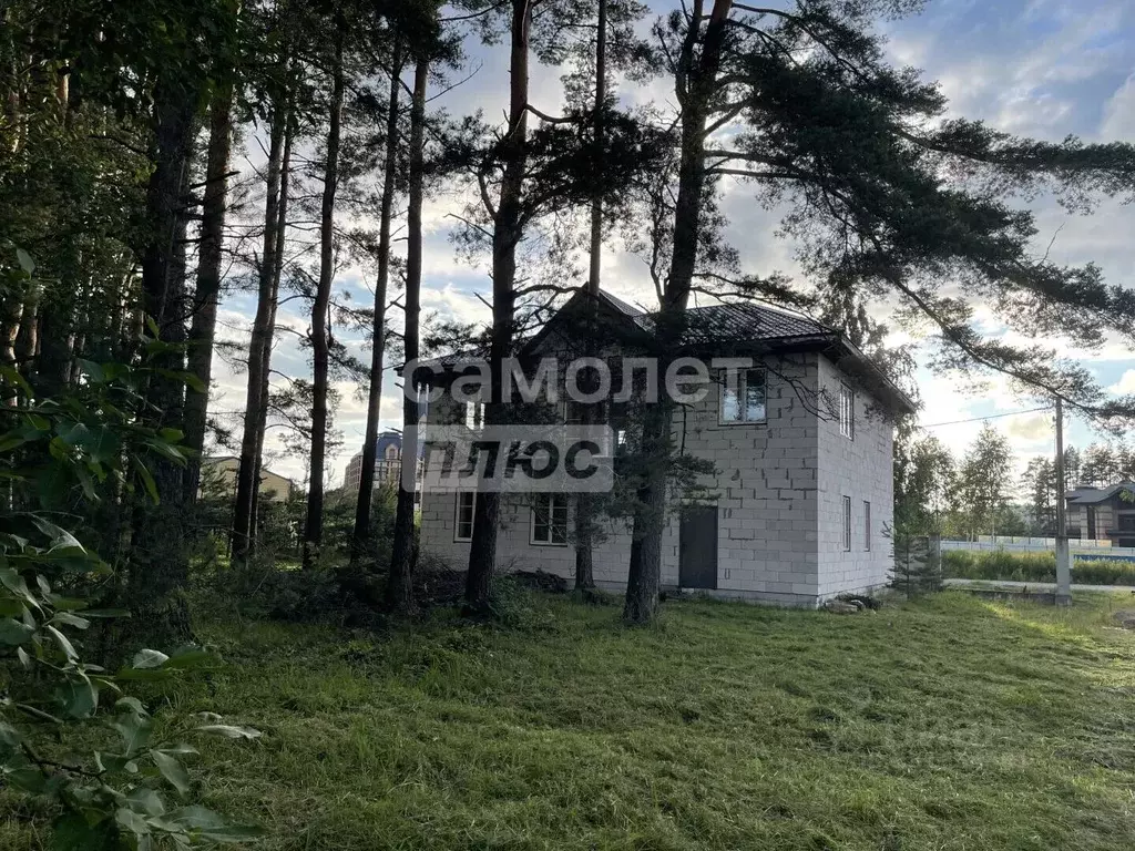 Дом в Ленинградская область, Всеволожский район, Бугровское городское ... - Фото 2