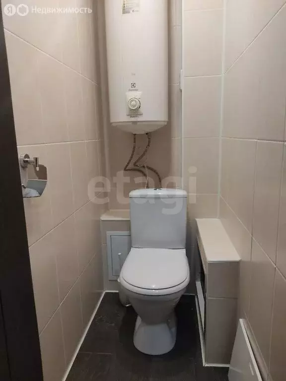 3-комнатная квартира: Бирск, улица 8 Марта, 32А (59.1 м) - Фото 1