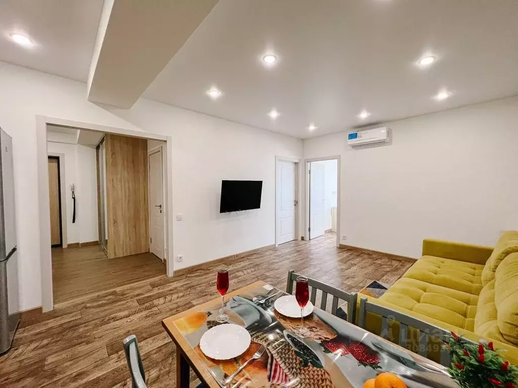 3-к кв. Кировская область, Киров Октябрьский просп., 117 (53.0 м) - Фото 2