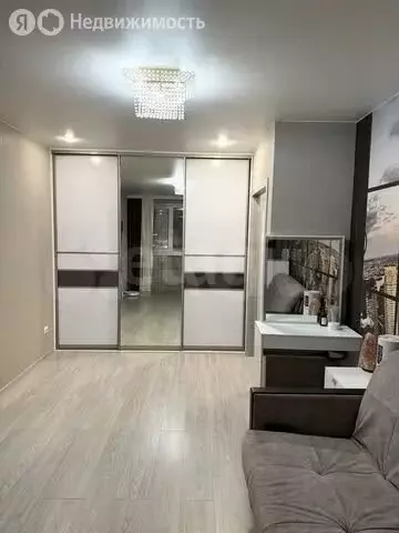 1-комнатная квартира: Тобольск, 15-й микрорайон, 22 (36.5 м) - Фото 1