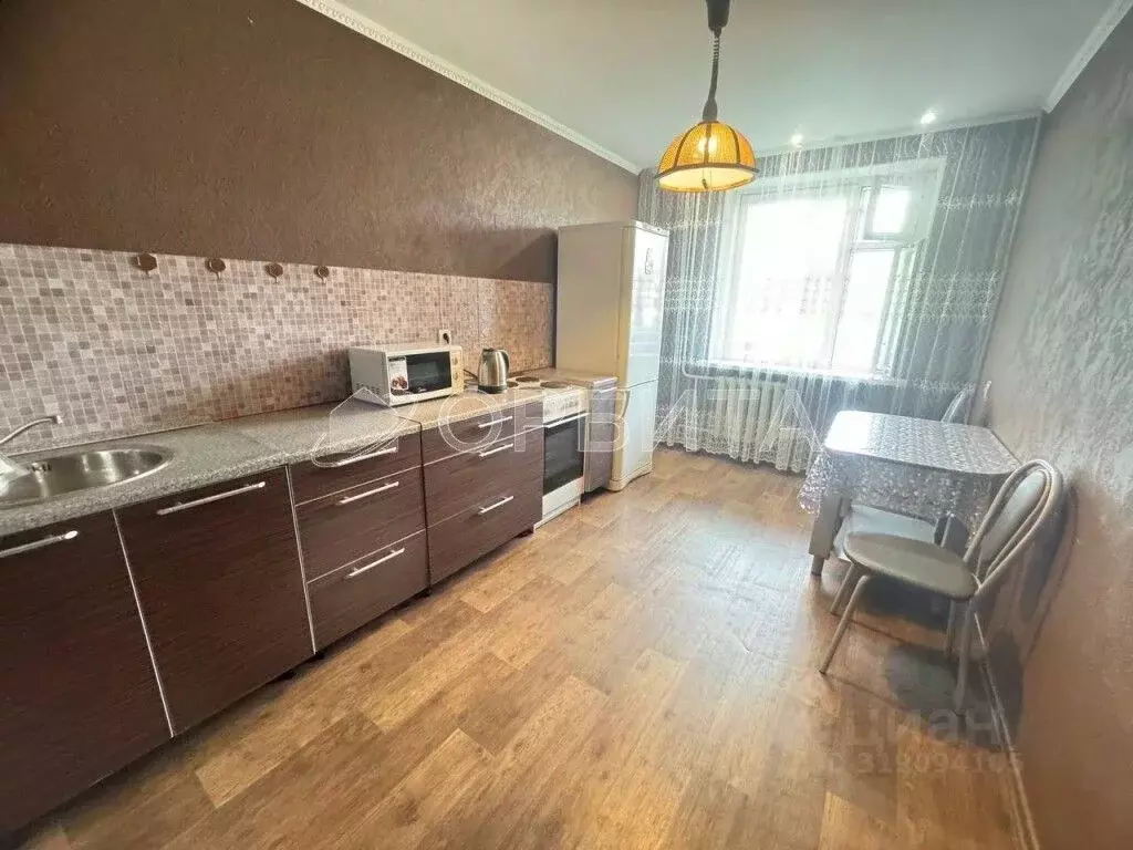 1-к кв. Тюменская область, Тюмень ул. Чернышевского, 2ак7 (44.0 м) - Фото 1