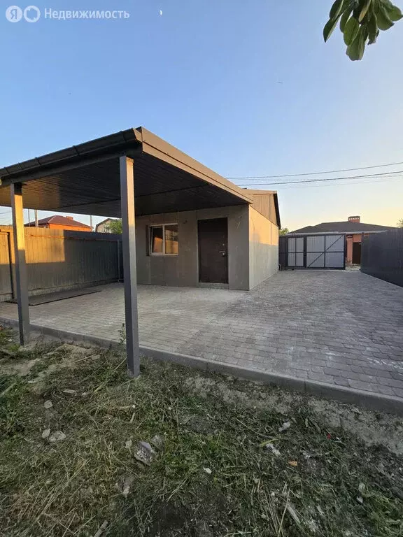 Дом в Новочеркасск, Сарматская улица, 212 (30 м) - Фото 1