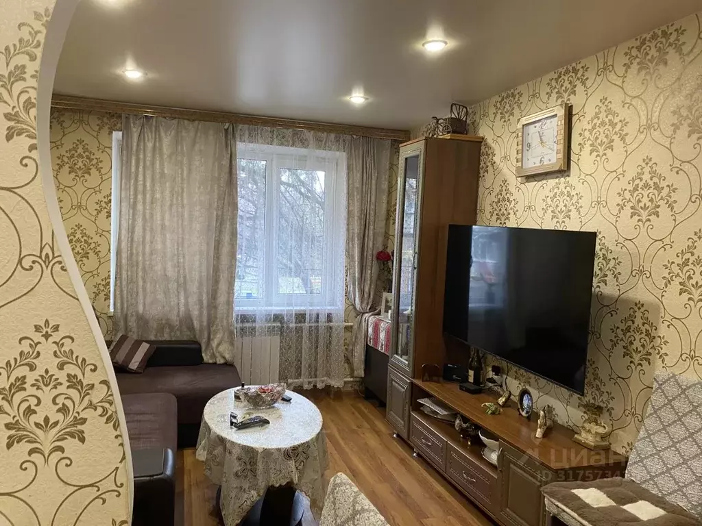 2-к кв. Краснодарский край, Сочи КСМ мкр, ул. Труда, 5 (37.7 м) - Фото 0