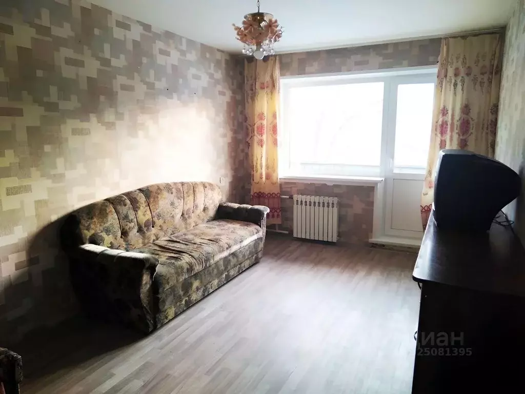 2-к кв. Хакасия, Абакан ул. Чехова, 76 (45.0 м) - Фото 1