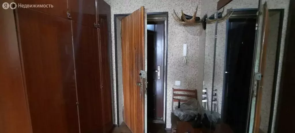 3-комнатная квартира: посёлок Горячеводский, улица Захарова, 1 (67 м) - Фото 1
