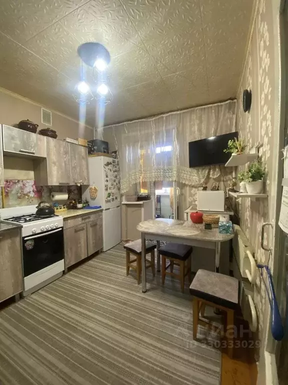 1-к кв. Оренбургская область, Бугуруслан 1-й мкр, 19 (36.0 м) - Фото 2
