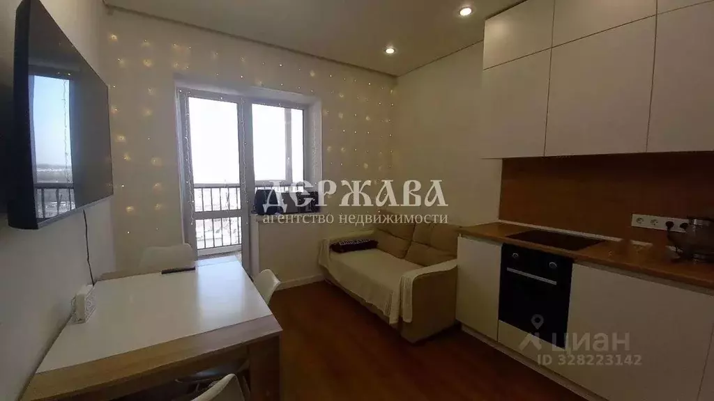 1-к кв. Белгородская область, Старый Оскол Макаренко мкр, 11Б (38.9 м) - Фото 2