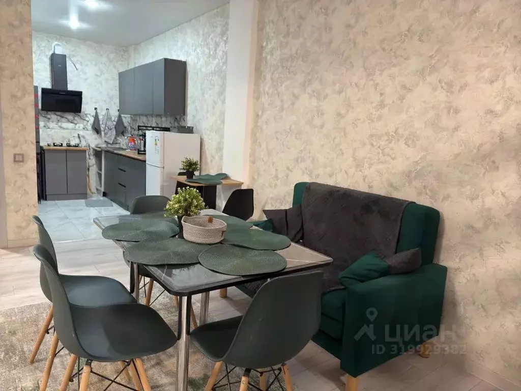2-к кв. Дагестан, Махачкала ул. Мекегинская, 39 (73.0 м) - Фото 0