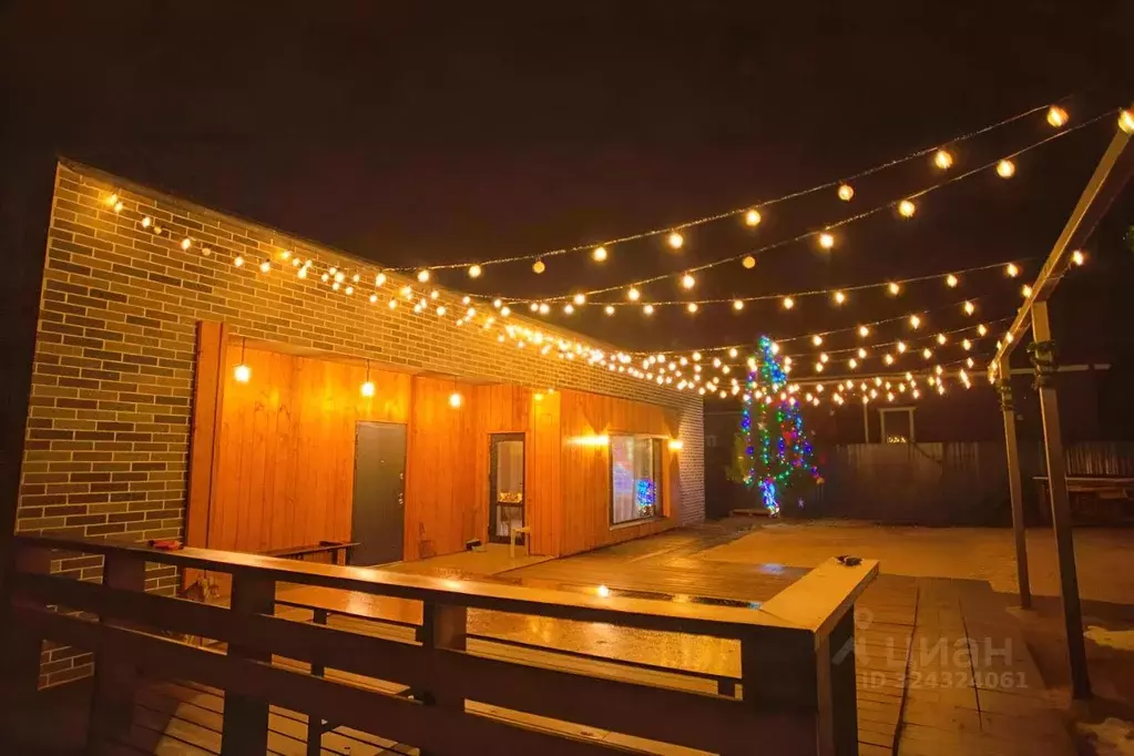 Дом в Ленинградская область, Тосненское городское поселение, Ударник ... - Фото 2