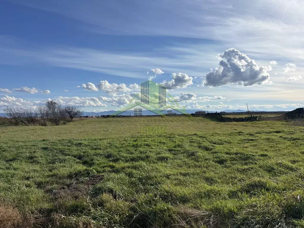 Участок в Бурятия, Кабанский район, с. Новая Деревня Профсоюзная ул., ... - Фото 1