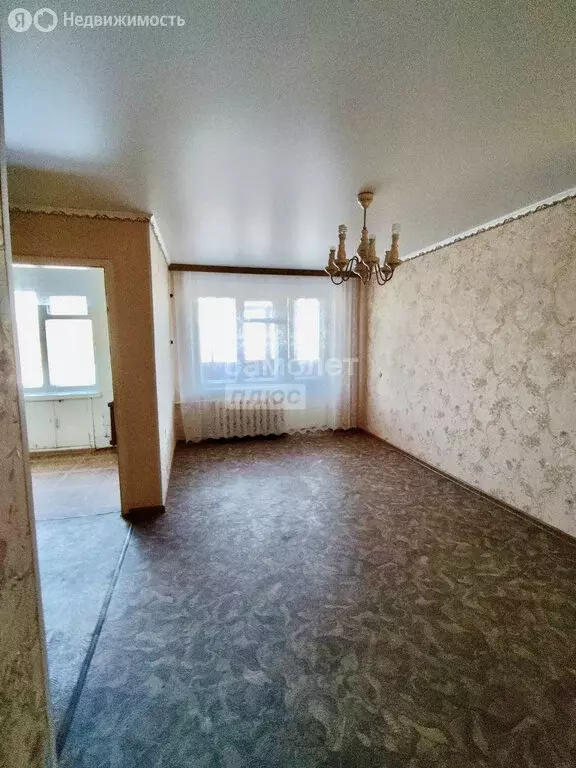 3-комнатная квартира: Салават, бульвар Салавата Юлаева, 51 (56.1 м) - Фото 1