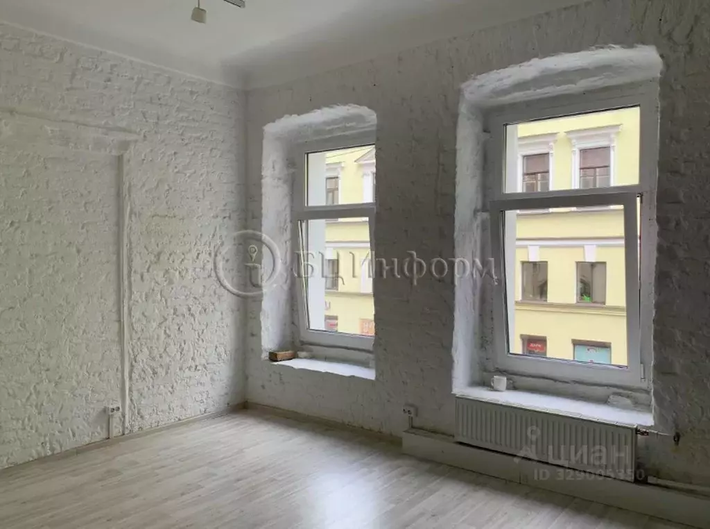 Офис в Санкт-Петербург Гражданская ул., 13-15 (18 м) - Фото 1
