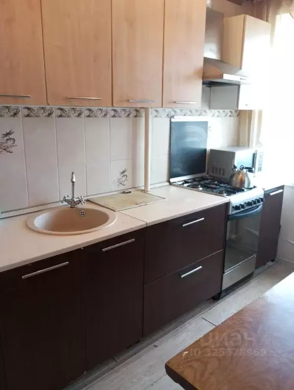 3-к кв. Саратовская область, Саратов Моторная ул., 10 (60.0 м) - Фото 1