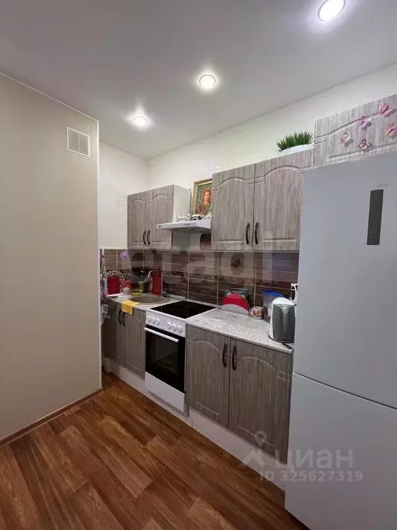 1-к кв. Тюменская область, Тюмень Харьковская ул., 27 (33.2 м) - Фото 1