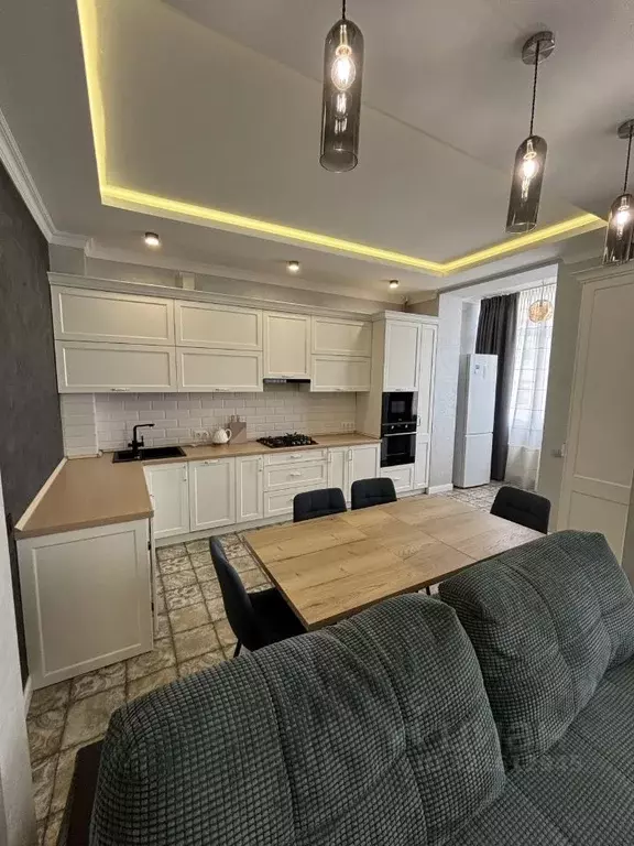 3-к кв. Крым, Симферополь ул. Дачная, 22 (92.0 м) - Фото 1