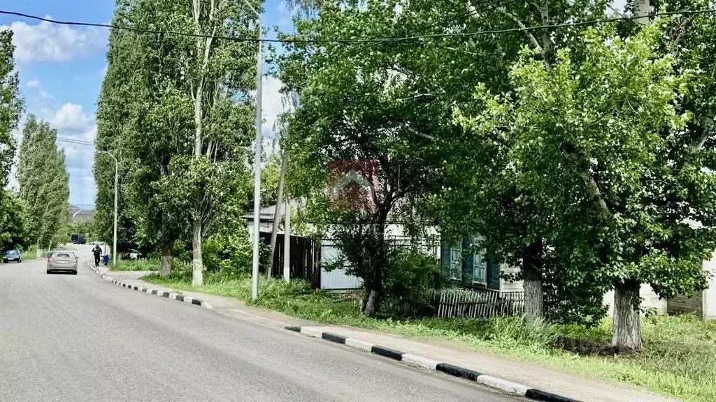 Участок в Саратовская область, с. Усть-Курдюм ул. Комсомольская, 49 ... - Фото 1