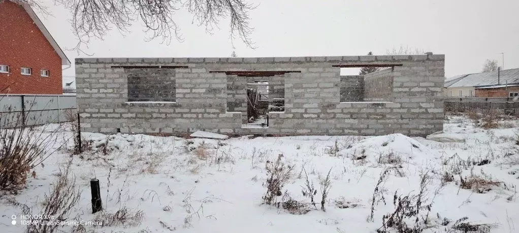 Участок в Омская область, Нововаршавка рп ул. Красный Путь (10.0 сот.) - Фото 2