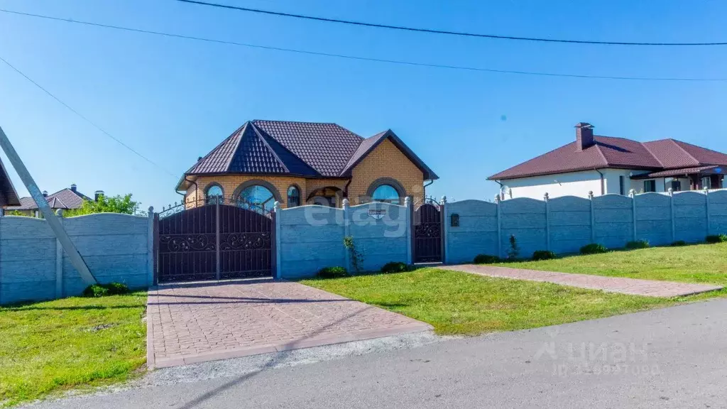 Дом в Белгородская область, Белгородский район, с. Стрелецкое ул. ... - Фото 1