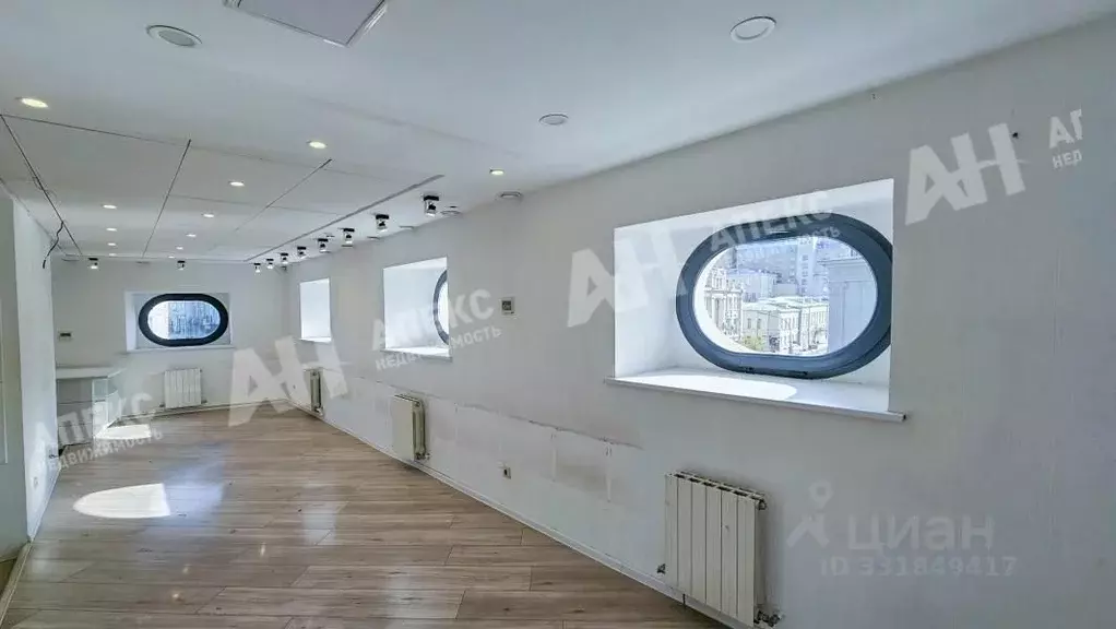 Помещение свободного назначения в Москва ул. Кузнецкий Мост, 7 (89 м) - Фото 1