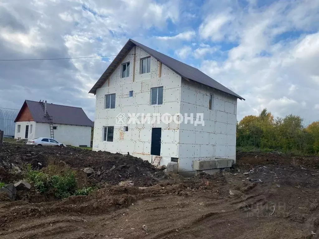 Дом в Кемеровская область, Кемерово ул. 10-я Цветочная (162 м) - Фото 1