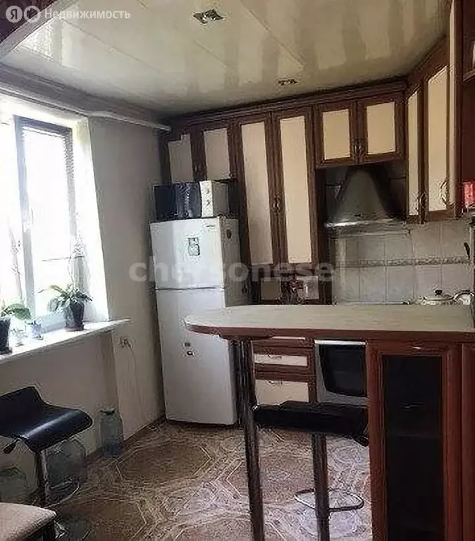 3-комнатная квартира: Севастополь, улица Гоголя, 29 (55 м) - Фото 1