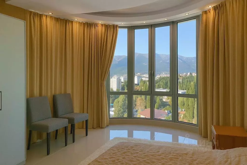 1-к кв. Крым, Ялта ул. Свердлова, 13/2 (55.0 м) - Фото 1