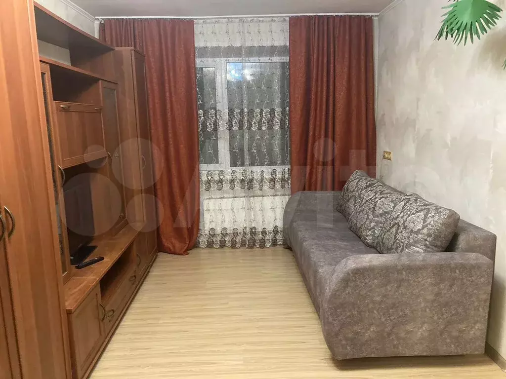 1-к. квартира, 32 м, 1/5 эт. - Фото 1