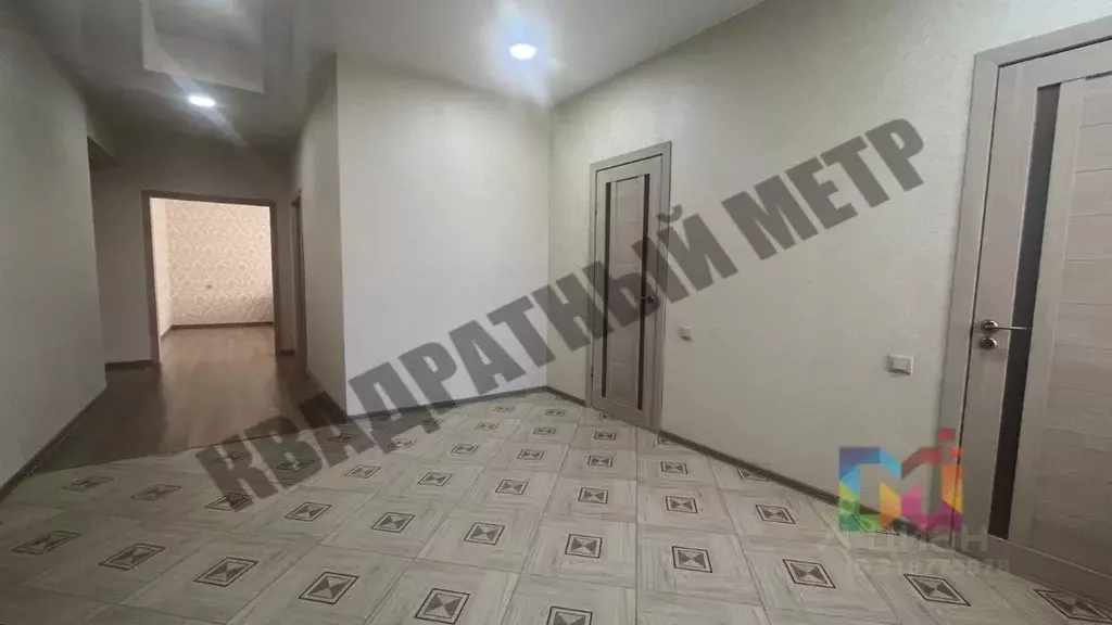 Дом в Калмыкия, Элиста ул. Джеджикины (127 м) - Фото 1