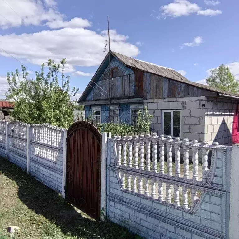 Дом в Брянская область, Навля рп ул. Луговая (34 м) - Фото 1