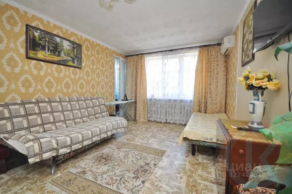 2-к кв. Крым, Евпатория городской округ, Мирный пгт ул. Сырникова, 18 ... - Фото 1