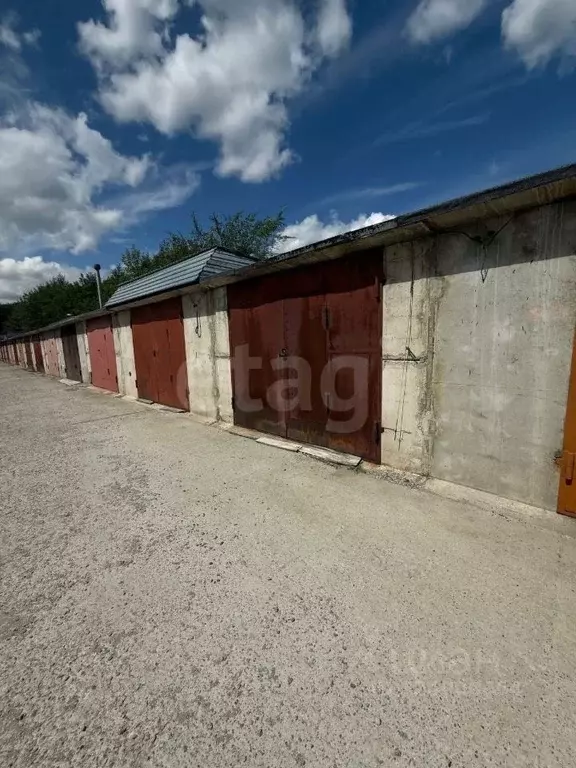 Гараж в Алтайский край, Бийск ул. Вали Максимовой, 103 (20 м) - Фото 1