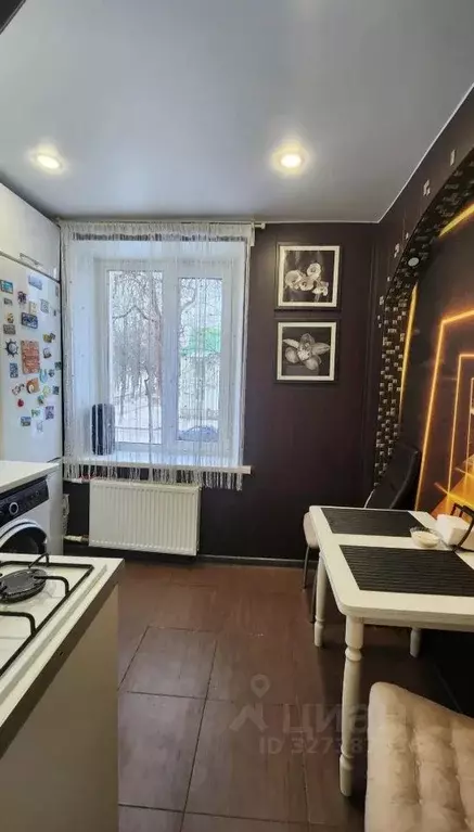 2-к кв. Ленинградская область, Кировск ул. Победы, 5 (54.1 м) - Фото 2