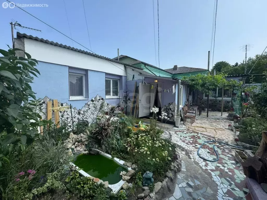 Дом в село Трудовое, Общественная улица (129.9 м) - Фото 0