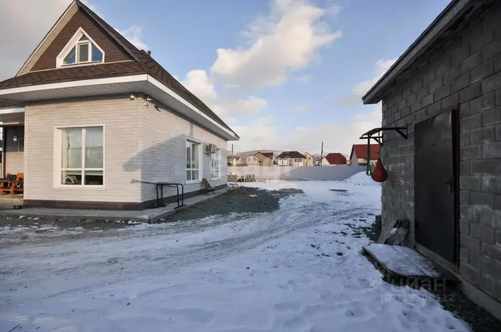 Дом в Сахалинская область, Южно-Сахалинск Славянская ул., 76/6 (135 м) - Фото 1