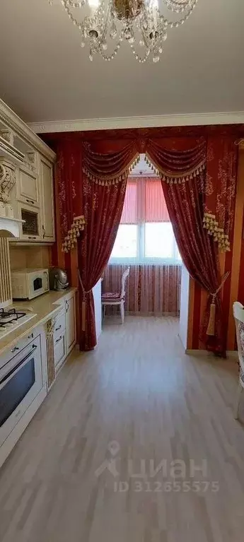 3-к кв. Крым, Симферополь ул. Камская, 37 (88.9 м) - Фото 1