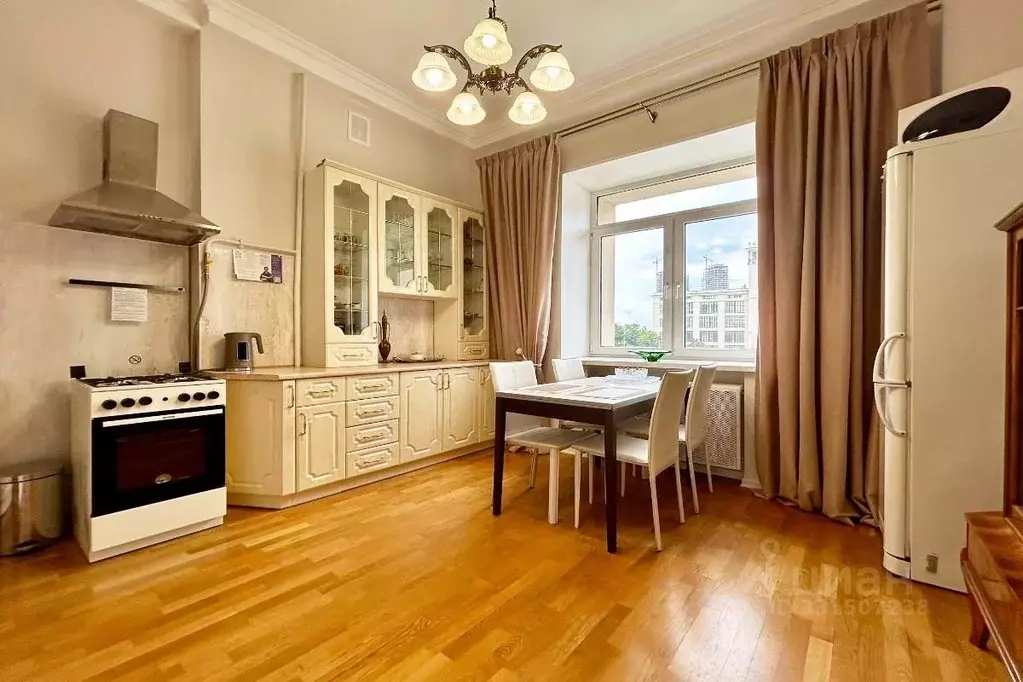 2-к кв. Москва Кутузовский просп., 43 (65.0 м) - Фото 1
