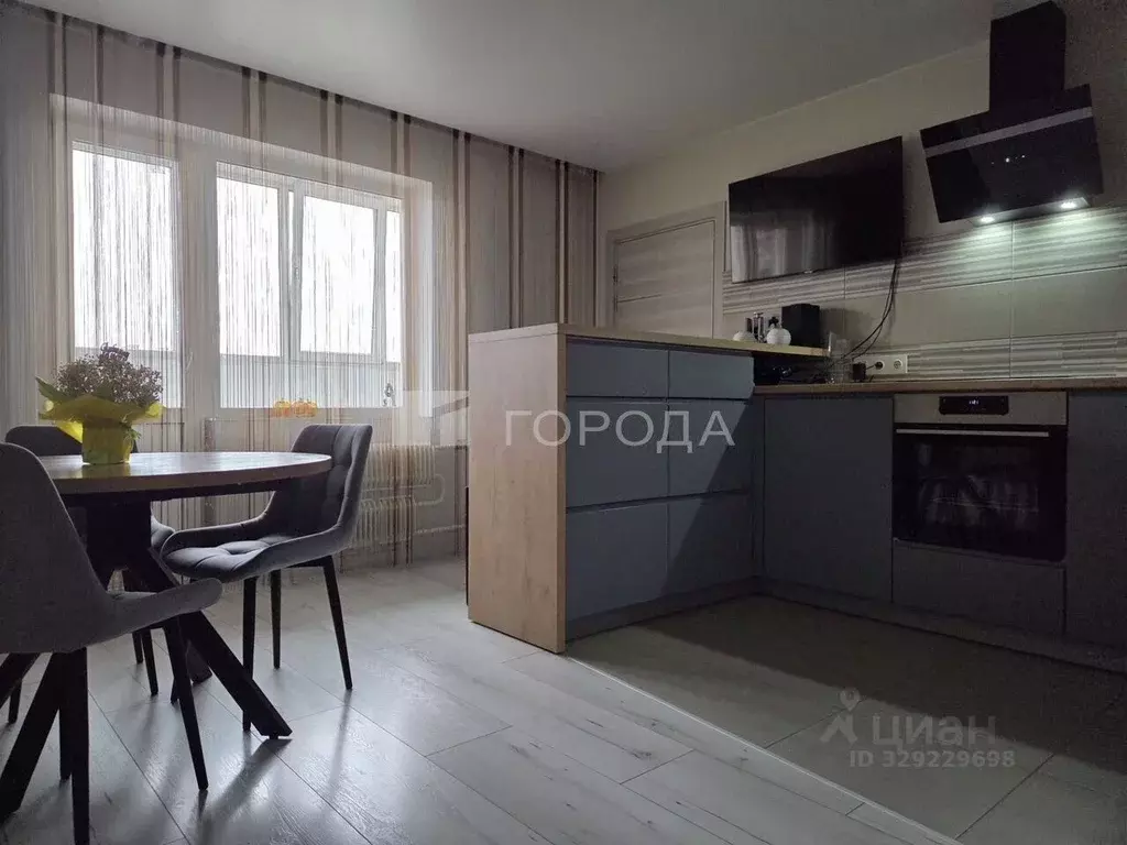 3-к кв. Алтайский край, Барнаул ул. Малахова, 146 (72.6 м) - Фото 1